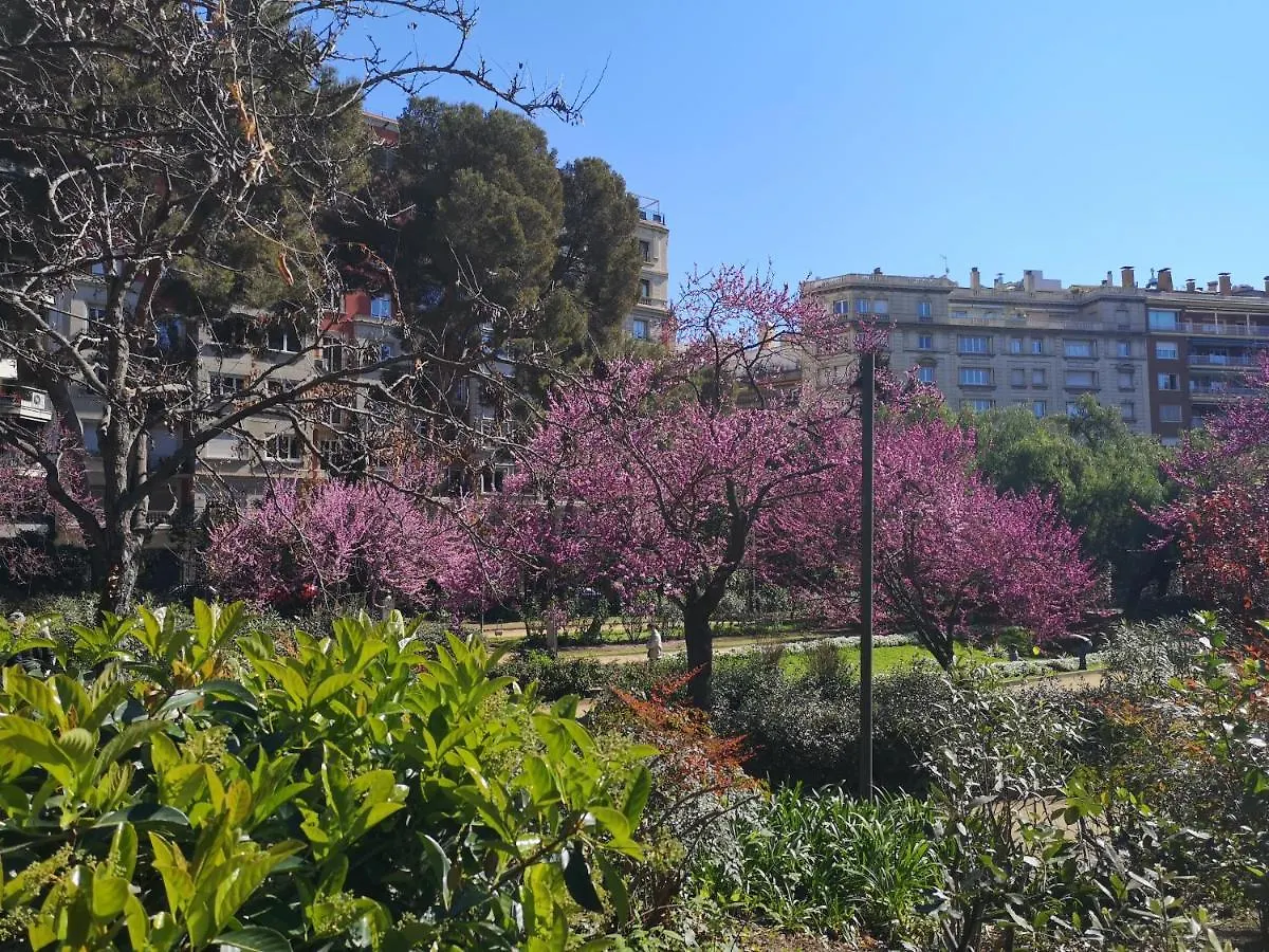 Aparteasy - Turo Park With Lovely Balcony Barcelona 0*,  Spain